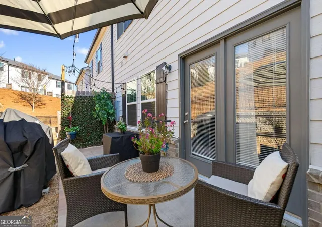 Photo 3 of Townhouse for sale at 1318 Vayda Ct, Marietta, GA 30066 | MLS# 10695116 | Listing updated on 2026-08-18