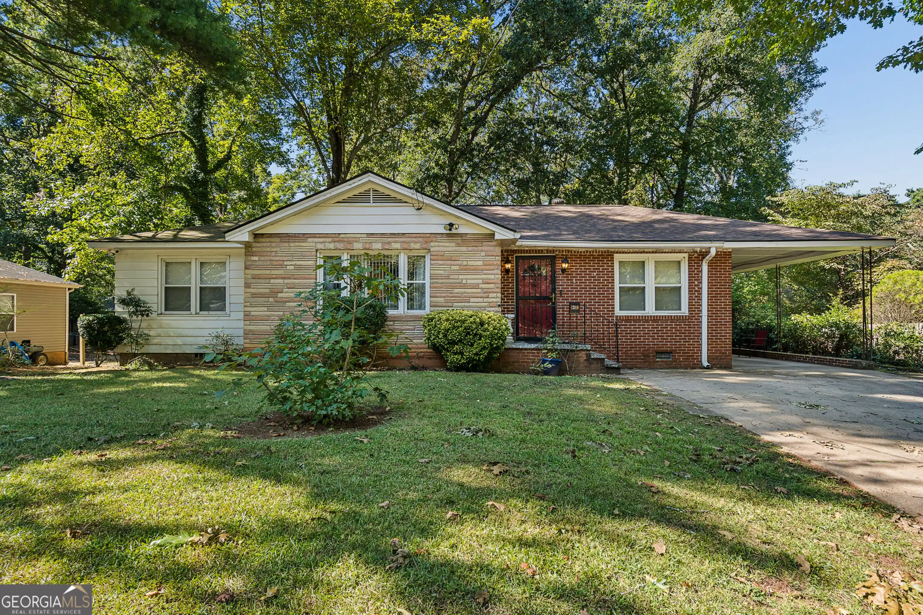 Photo 1 of Single family home for sale at 1319 Dorothy Dr, Decatur, GA 30030 | MLS# 10873173 | Listing updated on 2026-10-23