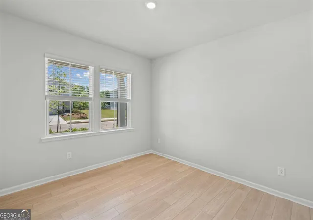 3rd image of 3096 Orwell Dr, Gainesville, GA 30507 | MLS# 10809047