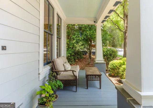 Photo 3 of Single family home for sale at 6 Royal Oak Dr, Athens, GA 30607 | MLS# 10800644 | Listing updated on 2026-08-24