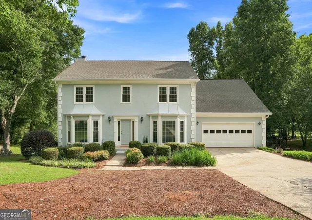Photo 1 of Sale Pending at 215 Birch Hollow Pl, Roswell, GA 30076 | MLS# 10819347 | Listing updated on 2026-08-28