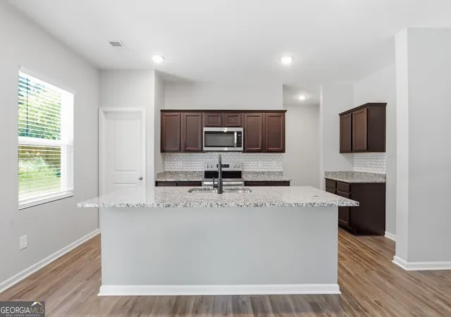 Photo 2 of Sale Pending at 218 Shepard Dr, Dawsonville, GA 30534 | MLS# 10832085 | Listing updated on 2026-08-30