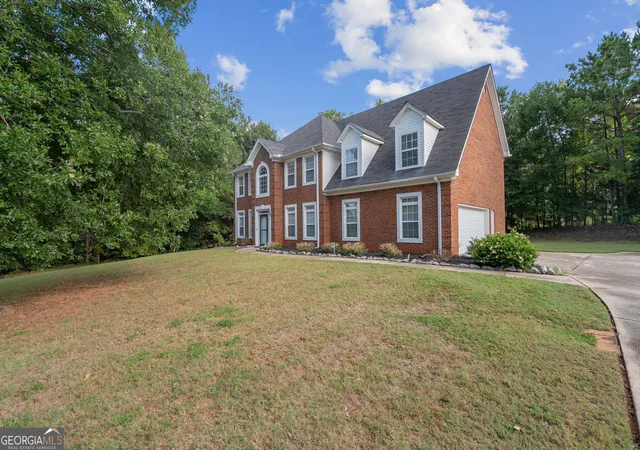 Photo 3 of Single family home for sale at 1433 Cotton Trl, Conyers, GA 30094 | MLS# 10830625 | Listing updated on 2026-09-04