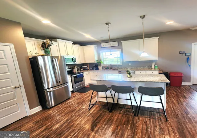 Photo 3 of Single family home for sale at 1206 Coldwater Ct, Griffin, GA 30224 | MLS# 10818088 | Listing updated on 2026-08-17