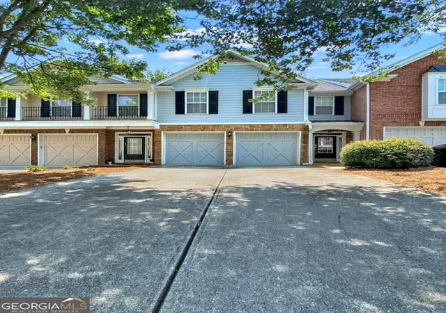Photo 2 of Townhouse for sale at 2511 Gadsen Walk, Duluth, GA 30097 | MLS# 10817246 | Listing updated on 2026-09-14