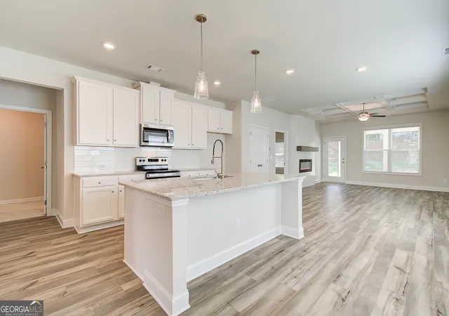 Photo 4 of Single family home for sale at 21 Butternut Way, Auburn, GA 30011 | MLS# 10769363 | Listing updated on 2026-07-10