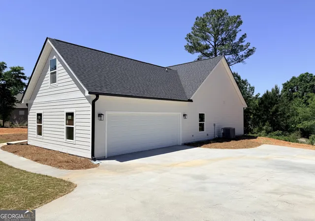 Homes for sale in Barnesville, GA | 117 Mason Rdg, Barnesville, GA 30204 | MLS# 10737056