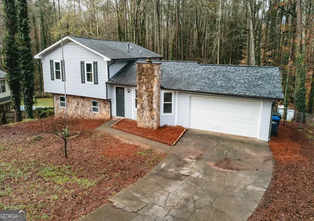 Photo 1 of Single family home for sale at 3073 Fireside Dr, Snellville, GA 30078 | MLS# 10707332 | Listing updated on 2026-09-17