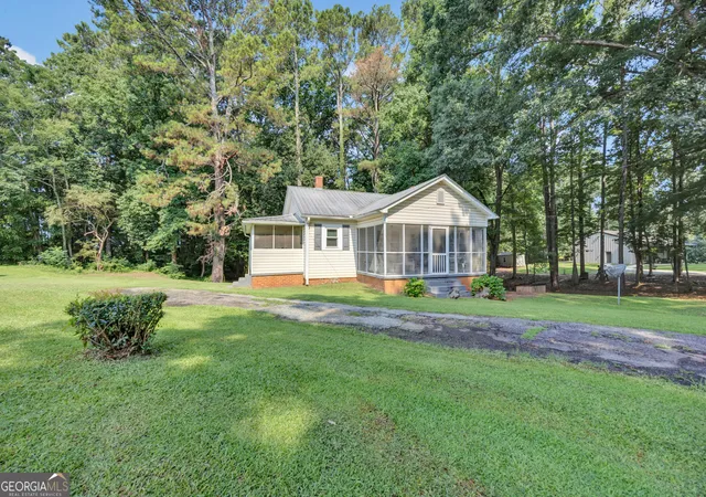 2nd image of 72 Greers Dairy Rd, Covington, GA 30014 | MLS# 10814591