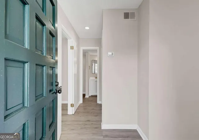 Photo 3 of Townhouse for sale at 708 Serramonte Dr, Marietta, GA 30068 | MLS# 10817913 | Listing updated on 2026-08-27