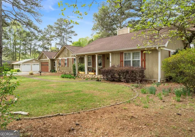 Homes for sale in Cartersville, GA | 140 Plymouth Dr, Cartersville, GA 30120 | MLS# 10724813