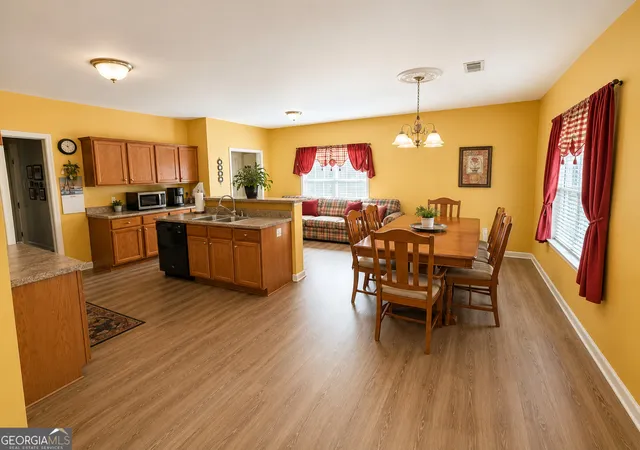 Photo 2 of Single family home for sale at 207 Millpond Pkwy, Villa Rica, GA 30180 | MLS# 10779955 | Listing updated on 2026-06-19