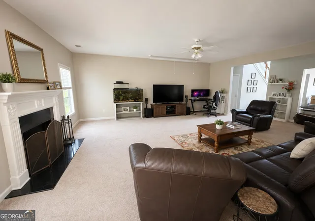 Photo 3 of Single family home for sale at 207 Millpond Pkwy, Villa Rica, GA 30180 | MLS# 10779955 | Listing updated on 2026-06-19