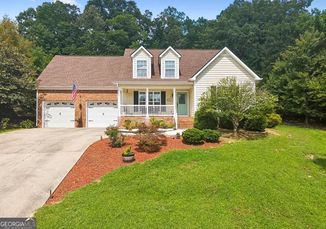 1st image of 2926 Vine Dr, Dalton, GA 30721 | MLS# 10811826
