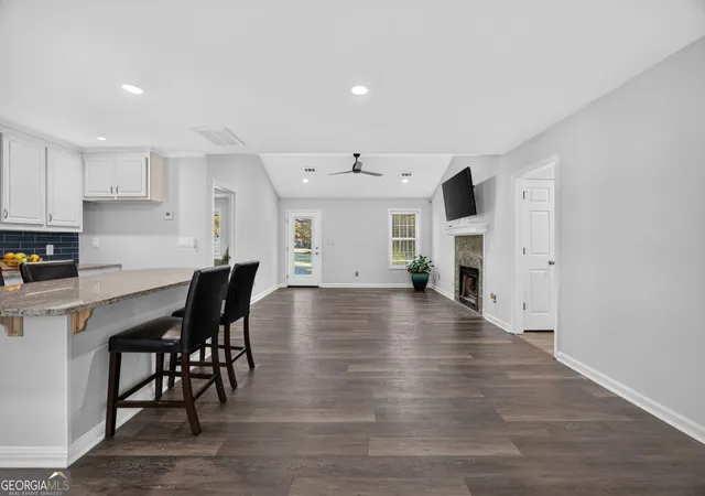 Photo 3 of Single family home for sale at 2078 Highway 81 W, Mcdonough, GA 30253 | MLS# 10810295 | Listing updated on 2026-09-07