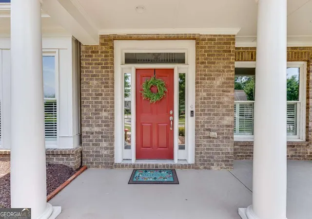 Photo 3 of Sale Pending at 7405 Brookstone Way, Flowery Branch, GA 30542 | MLS# 10553097 | Listing updated on 2025-09-29
