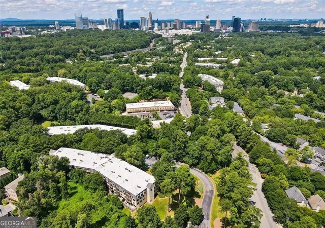 Photo 4 of Condo for sale at 2201 Pine Heights Dr Ne, Atlanta, GA 30324 | MLS# 10831289 | Listing updated on 2026-09-05
