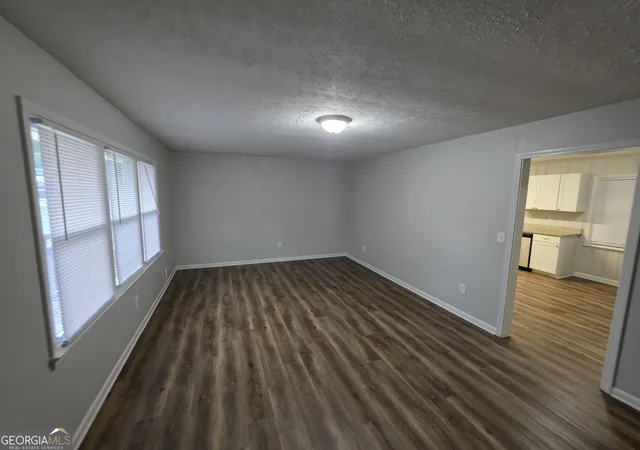 Photo 3 of Single family home for sale at 1214 S Broad St, Monroe, GA 30655 | MLS# 10814290 | Listing updated on 2026-09-14