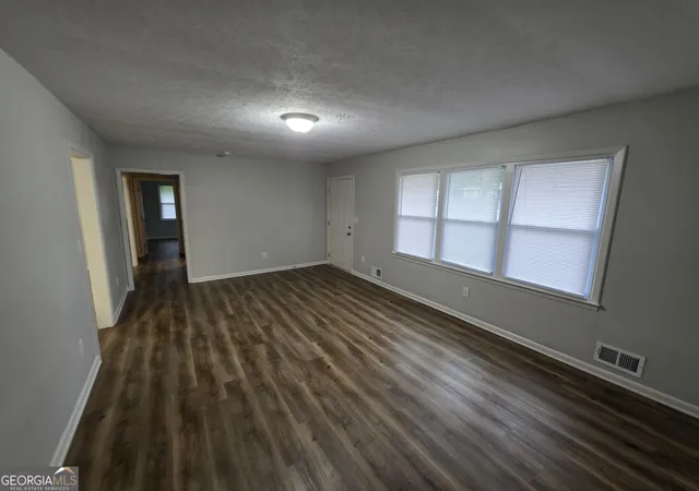Photo 3 of Single family home for sale at 1214 S Broad St, Monroe, GA 30655 | MLS# 10814290 | Listing updated on 2026-09-14