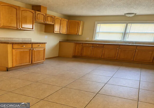 2nd image of 1179 Panola Rd, Stone Mountain, GA 30088 | MLS# 10817519