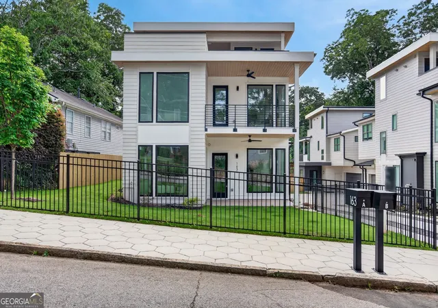 Homes for sale in Atlanta, GA | 163 Walthall St Se #A, Atlanta, GA 30316 | MLS# 10758718