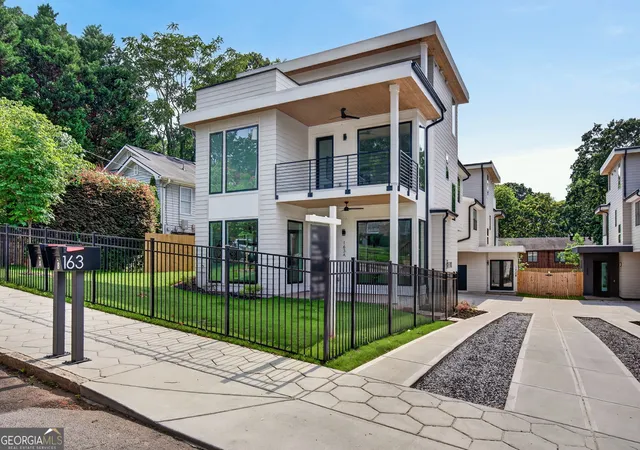 Homes for sale in Atlanta, GA | 163 Walthall St Se #A, Atlanta, GA 30316 | MLS# 10758718