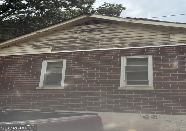 Photo 3 of Single family home for sale at 217 Glenn St, Jackson, GA 30233 | MLS# 10812960 | Listing updated on 2026-08-08