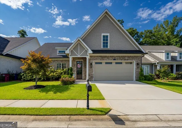 Photo 3 of Sale Pending at 129 Courtney Leigh Ln, Macon, GA 31210 | MLS# 10834577 | Listing updated on 2026-09-05