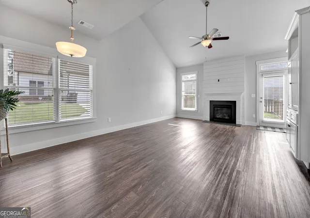 Photo 2 of Single family home for sale at 5120 Arnold, Covington, GA 30014 | MLS# 10836169 | Listing updated on 2026-09-14