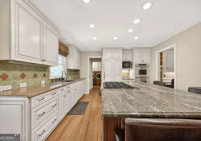 Photo 4 of Single family home for sale at 4716 Moor Park, Macon, GA 31210 | MLS# 10686563 | Listing updated on 2026-02-24