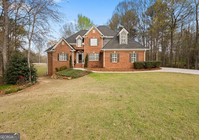 Photo 1 of Single family home for sale at 304 Pinehurst Way, Carrollton, GA 30116 | MLS# 10829269 | Listing updated on 2026-09-03