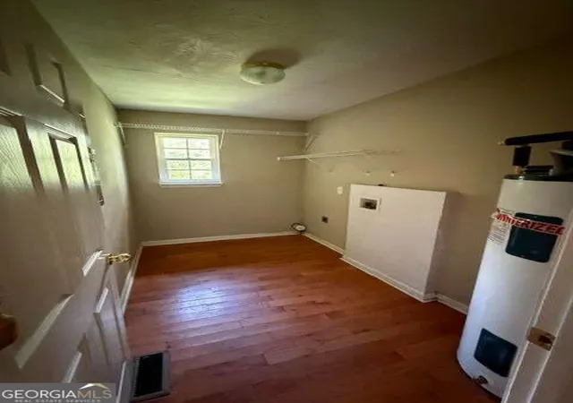 Photo 3 of Single family home for sale at 905 Hancock Mountain Trl, Waleska, GA 30183 | MLS# 10834910 | Listing updated on 2026-09-11