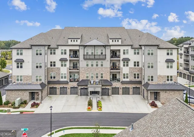 2nd image of 3321 Orwell Wy #3204, Cumming, GA 30041 | MLS# 10731555