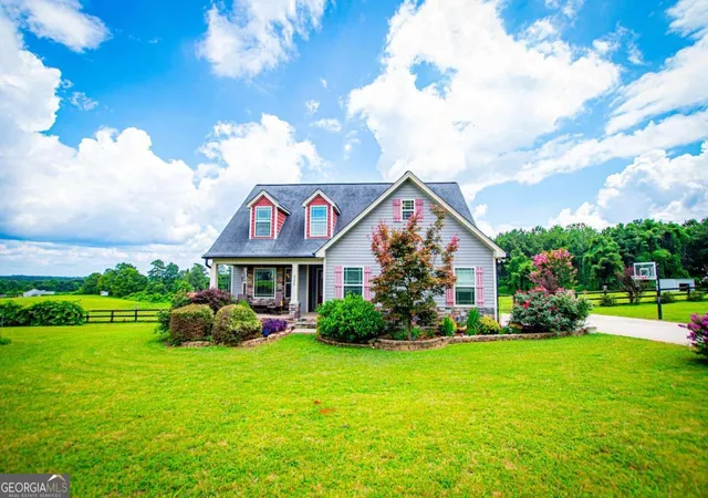 Photo 4 of Single family home for sale at 225 Hilltop Rd, Roopville, GA 30170 | MLS# 10806959 | Listing updated on 2026-07-30