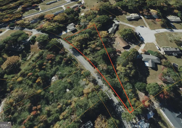 Photo 4 of Sale Pending at 2159 Rockdale Cir, Snellville, GA 30078 | MLS# 10807682 | Listing updated on 2026-09-01