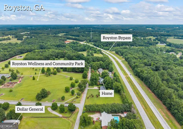 Photo 3 of Sale Pending at 134 Skelton St, Royston, GA 30662 | MLS# 10804114 | Listing updated on 2026-09-01