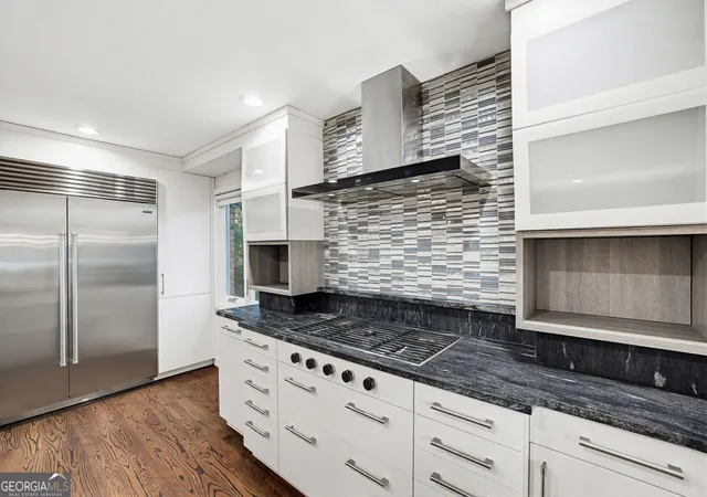 Listing Photo 4 - Condo for sale in building located at 3046 Vinings Fry Dr SE, Atlanta, GA 30339