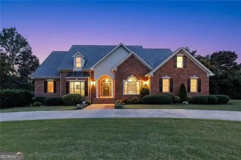 Photo 1 of Mansion for sale at 5315 Innisbrook Ln, Gainesville, GA 30506 | MLS# 10867400 | Listing updated on 2026-10-29
