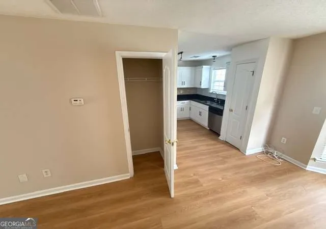 Photo 3 of Townhouse for sale at 252 Darbys Xing Ct, Hiram, GA 30141 | MLS# 10812722 | Listing updated on 2026-08-08