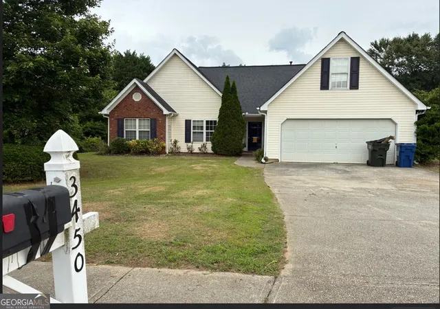1st image of 3450 Weeping Willow Ln, Loganville, GA 30052 | MLS# 10816397
