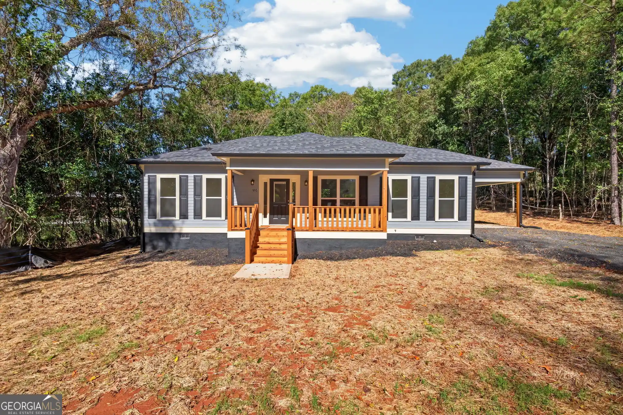 Photo 1 of Single family home for sale at 995 Pearl St, Madison, GA 30650 | MLS# 10874139 | Listing updated on 2026-10-30