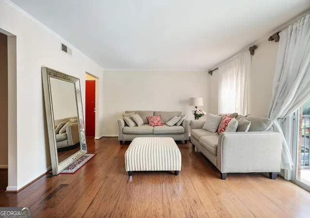 Photo 2 of Condo for sale at 6851 Roswell Rd #F5, Sandy Springs, GA 30328 | MLS# 10835184 | Listing updated on 2026-09-14