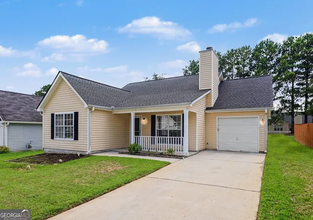 2nd image of 9009 Highland Pass, Fairburn, GA 30213 | MLS# 10817422