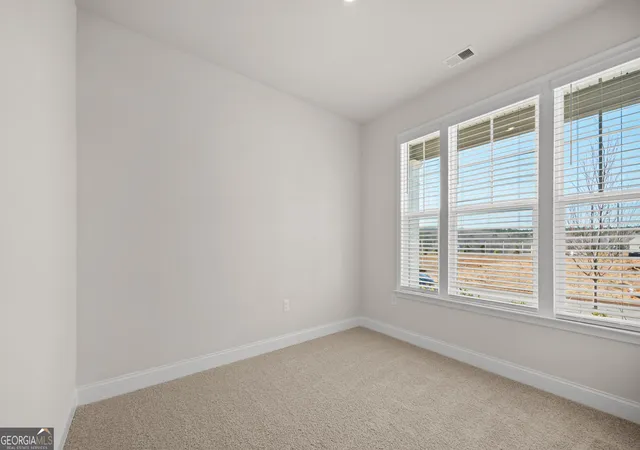 3rd image of 212 Parnassus Rd, Locust Grove, GA 30248 | MLS# 10730263
