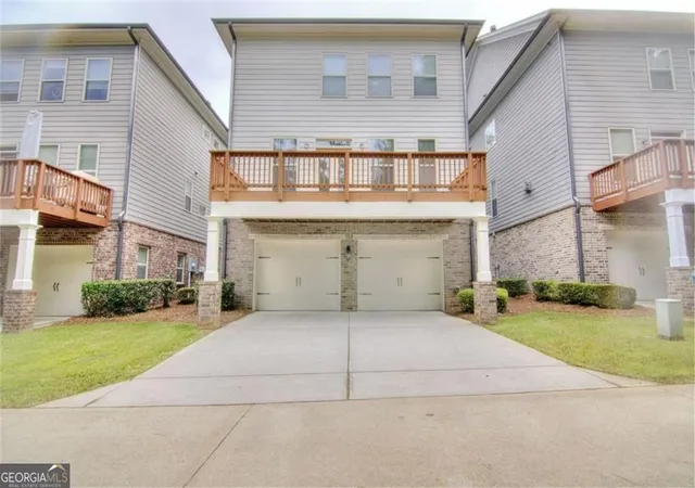 Photo 3 of Single family home for sale at 4440 Bellview Walk, Duluth, GA 30097 | MLS# 10812967 | Listing updated on 2026-09-07