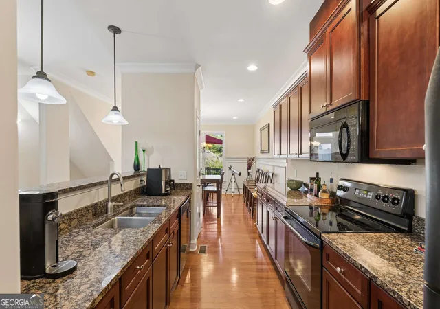 Photo 3 of Townhouse for sale at 1372 Idlewood Parc Xing, Tucker, GA 30084 | MLS# 10833929 | Listing updated on 2026-09-18