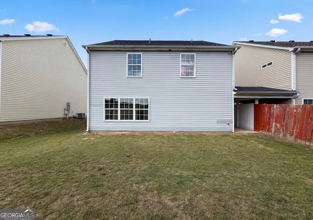 Photo 4 of Single family home for sale at 6126 Hickory Lane Dr, Union City, GA 30291 | MLS# 10771338 | Listing updated on 2026-08-25