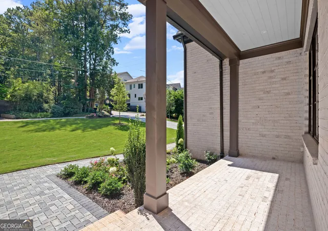 Photo 3 of Single family home for sale at 4132 Haverhill Dr Ne, Atlanta, GA 30342 | MLS# 10835474 | Listing updated on 2026-09-11