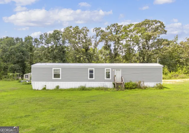 Photo 2 of Single family home for sale at 2159 Deep Creek Rd Nw, Dewy Rose, GA 30634 | MLS# 10832762 | Listing updated on 2026-09-08