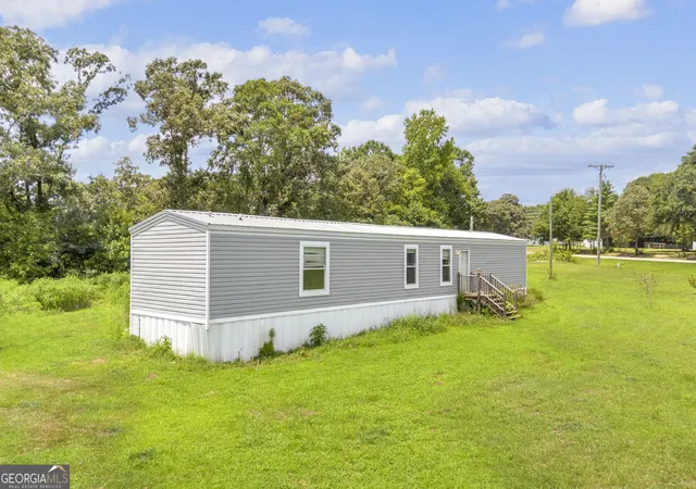 Photo 3 of Single family home for sale at 2159 Deep Creek Rd Nw, Dewy Rose, GA 30634 | MLS# 10832762 | Listing updated on 2026-09-08